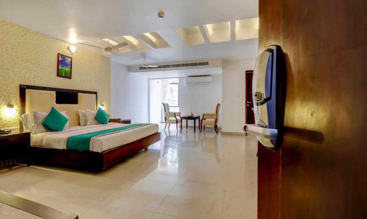 Hotel Luciya Kochi Exterior foto